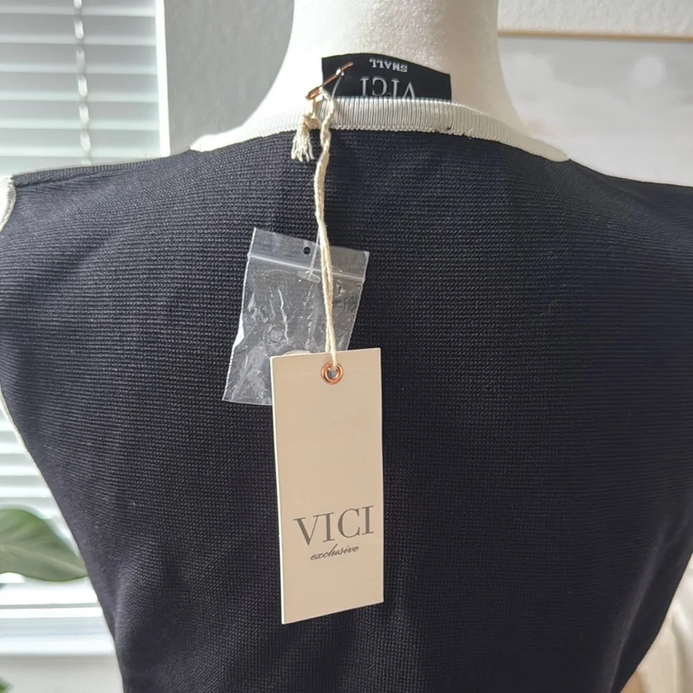 Classic Button Down Mini Dress - Picture 6 of 6